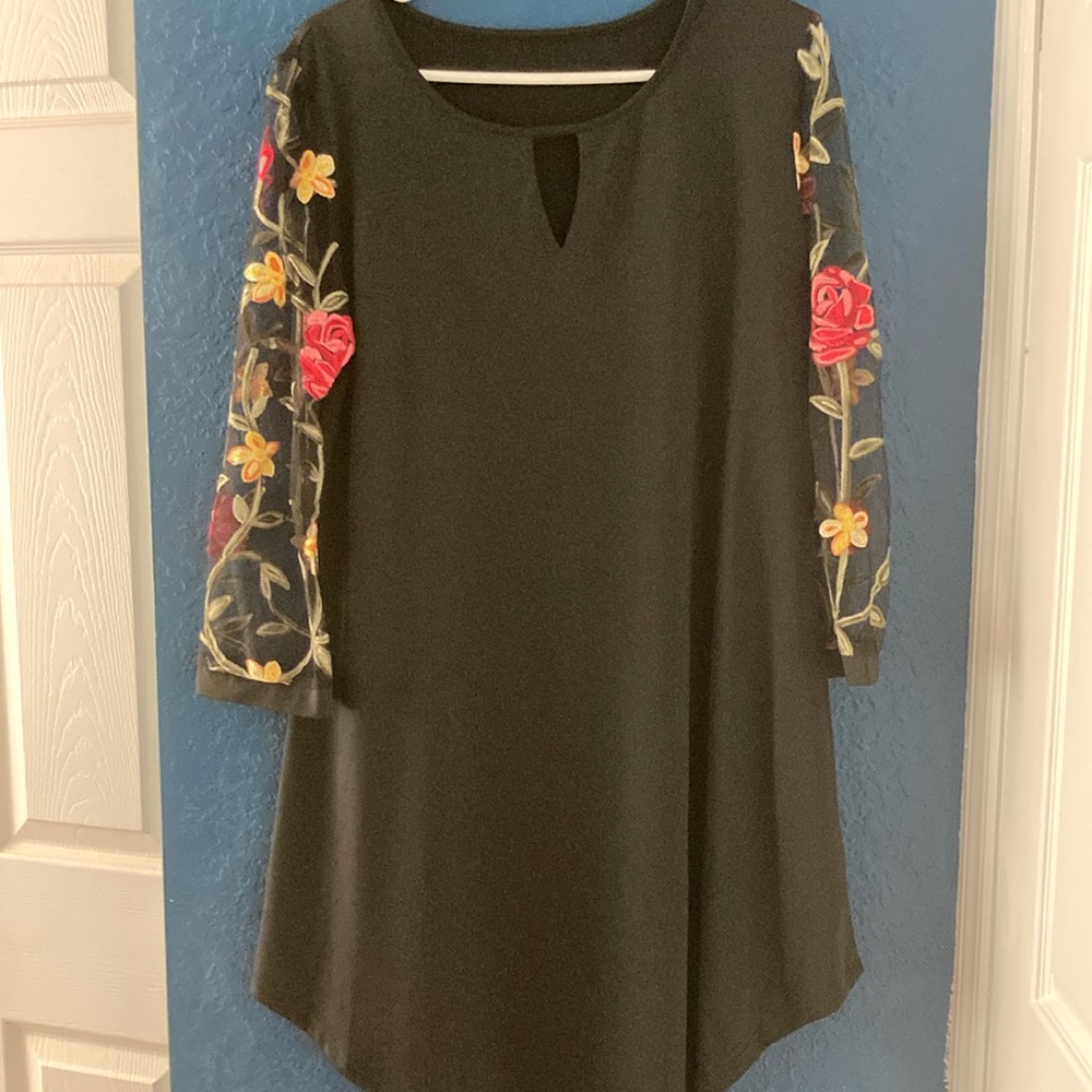 Elegant Black Dress with Floral Embroidered Sleeves